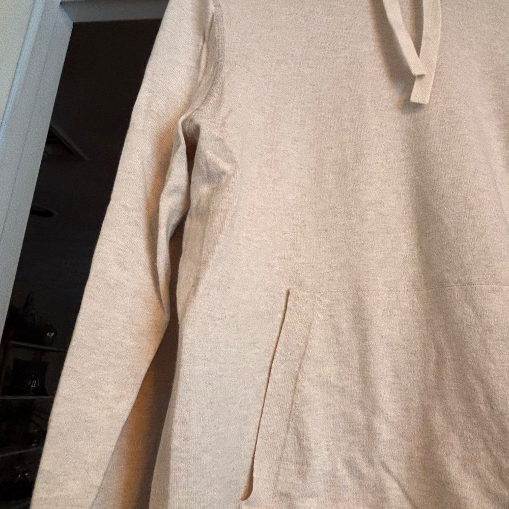Banana Republic Light Tan Hoodie - Picture 3 of 5